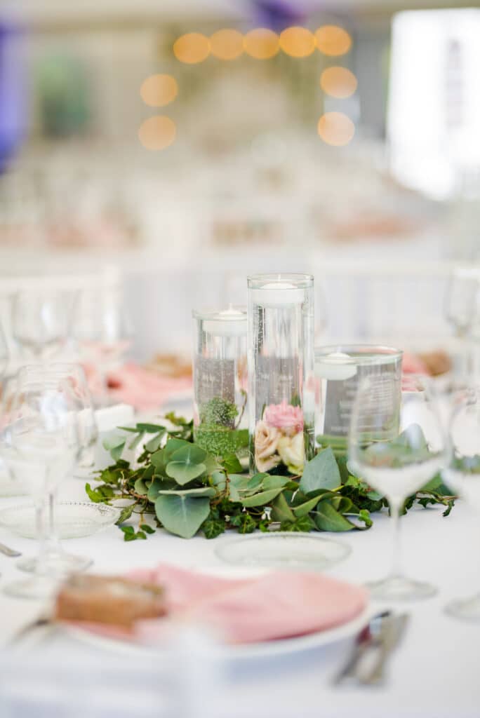 Luxury wedding table decoration in pink and white. Special event
